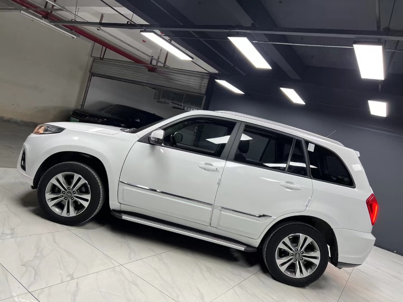 成都16年奇瑞瑞虎35