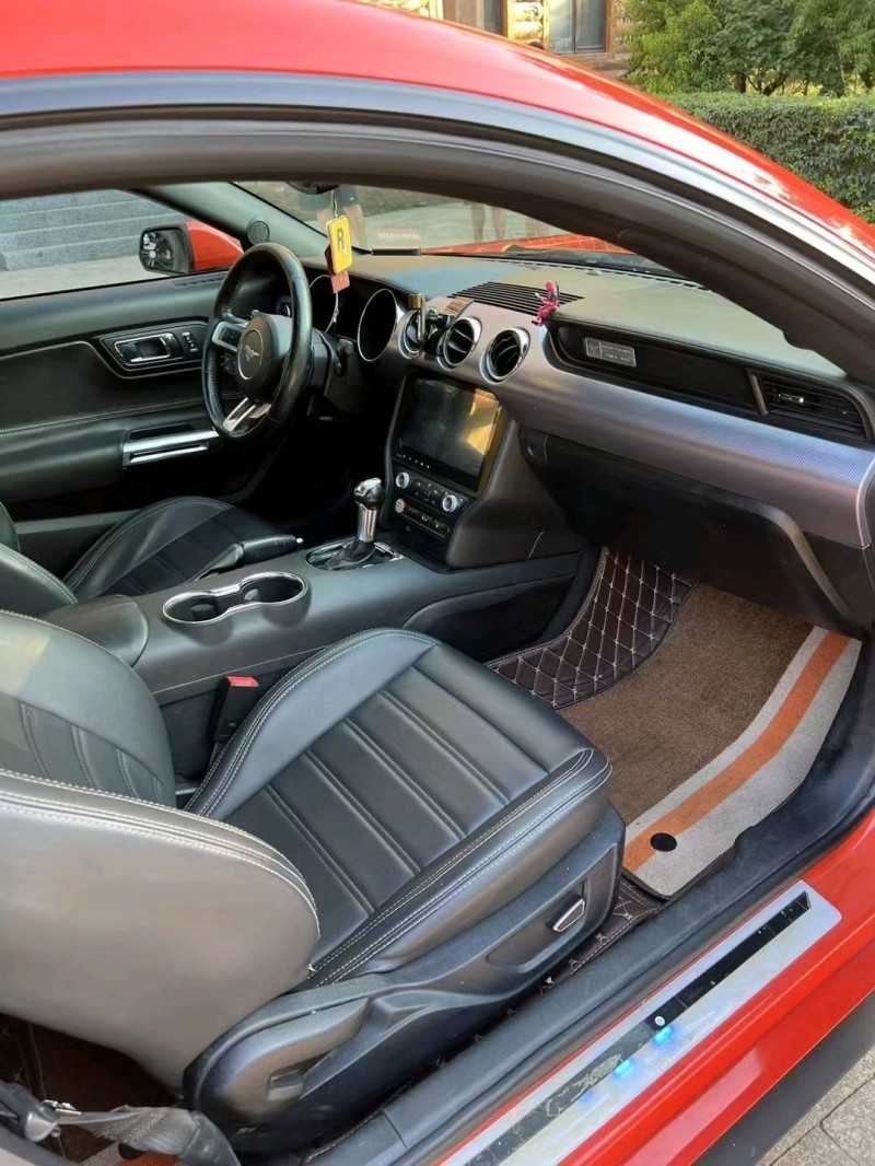 邢台16年福特野马3