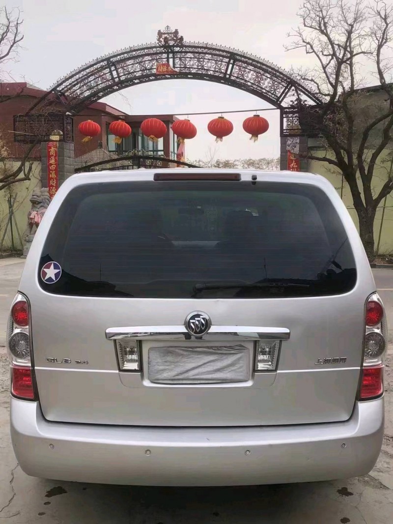 枣庄13年别克GL85