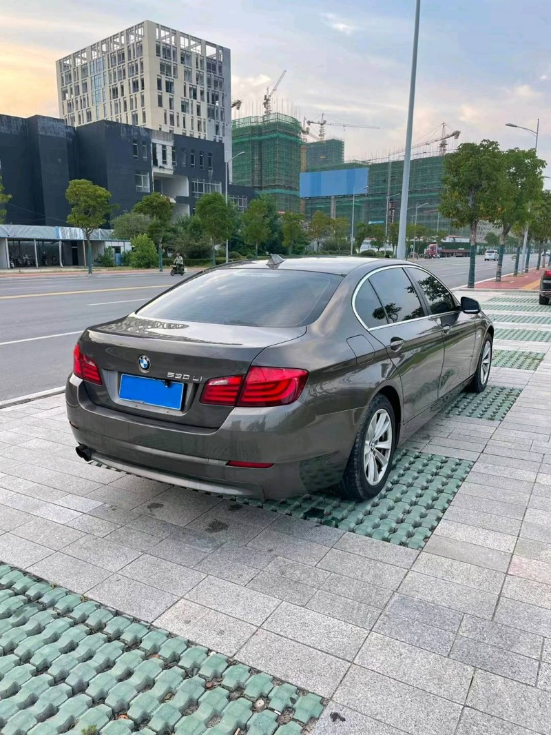 徐州13年宝马5系4