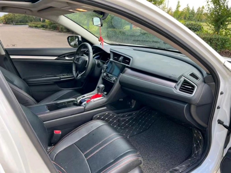 盐城17年本田思域9