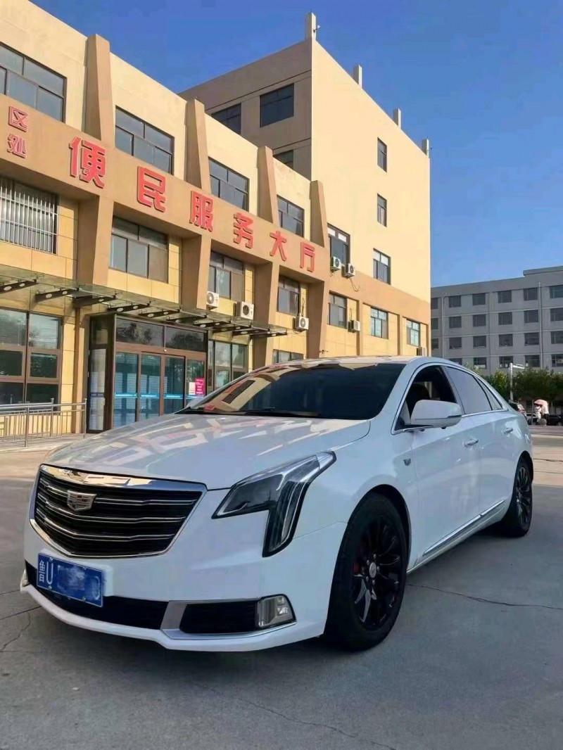 枣庄18年凯迪拉克XTS3
