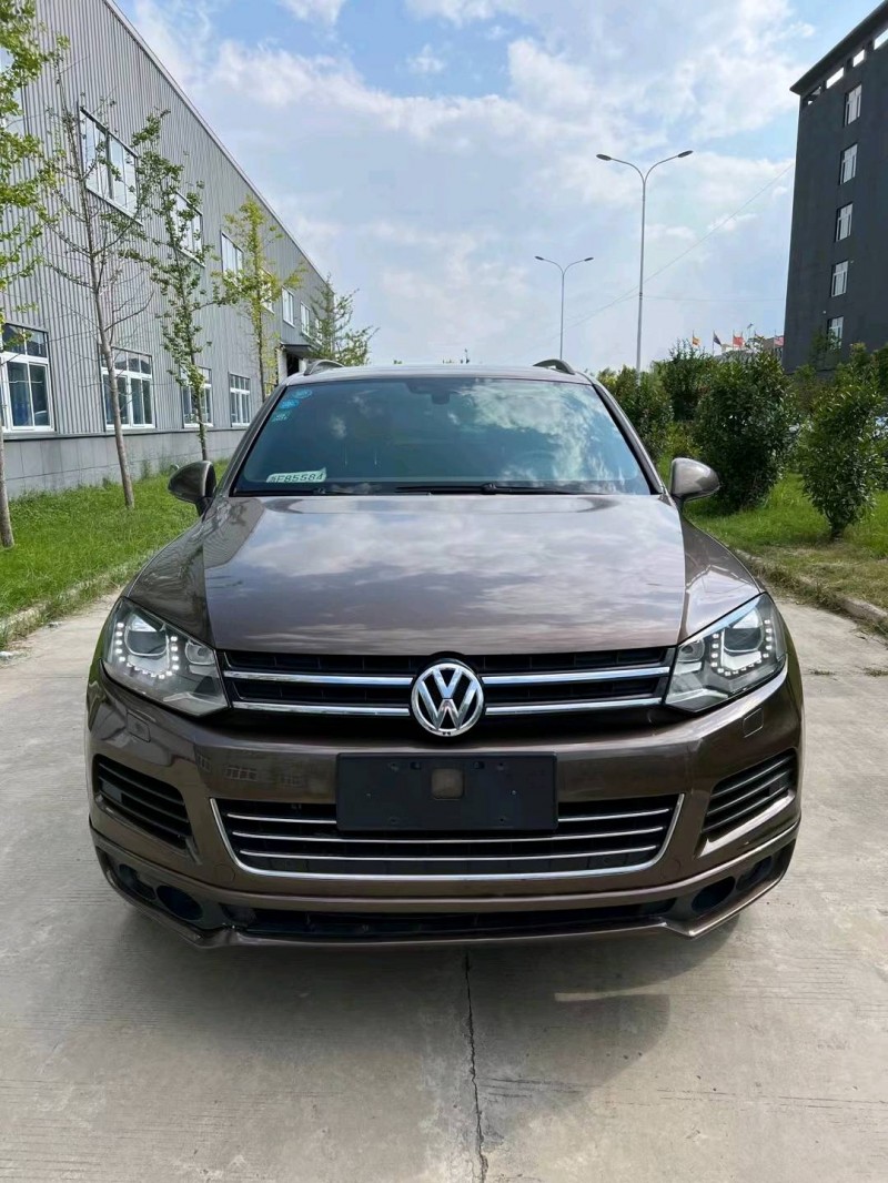 徐州13年大众途锐1