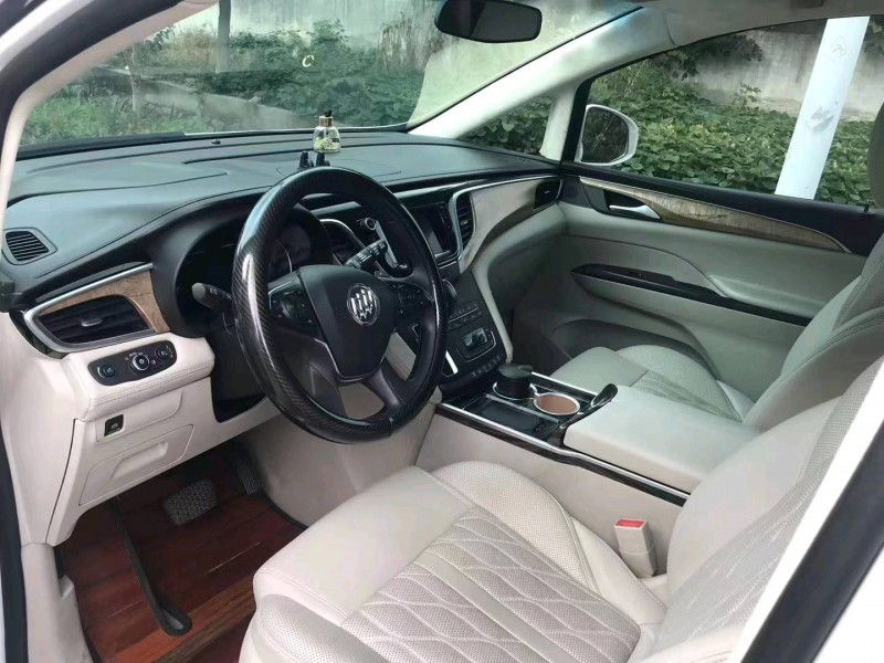 枣庄17年别克GL85