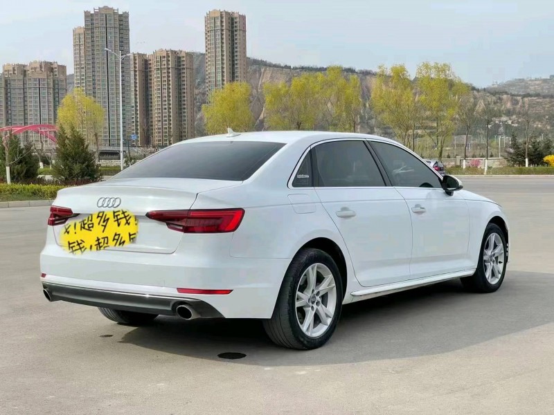东营18年奥迪A4L9