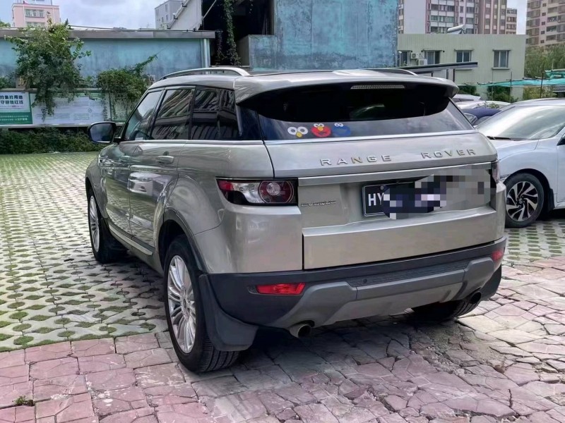 广州13年路虎极光7