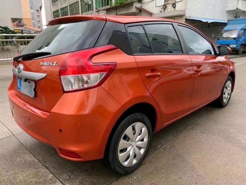 中山16年丰田YARiS L 致炫6