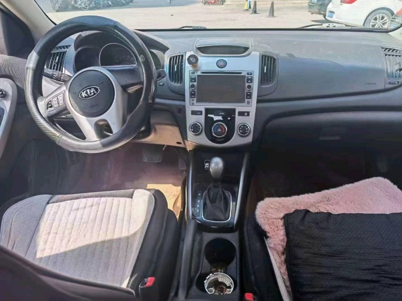 北京15年起亚福瑞迪8