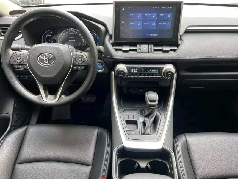 中山22年丰田RAV48