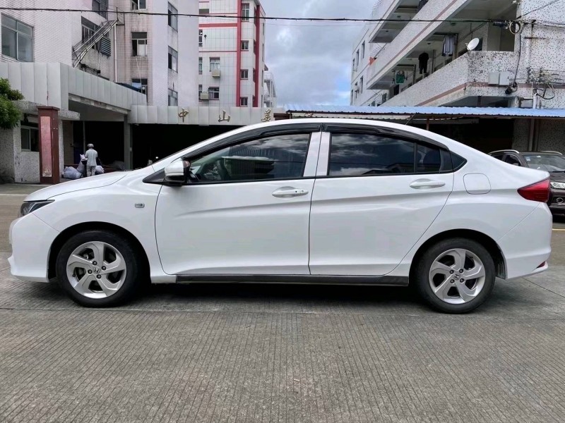 中山17年本田锋范3