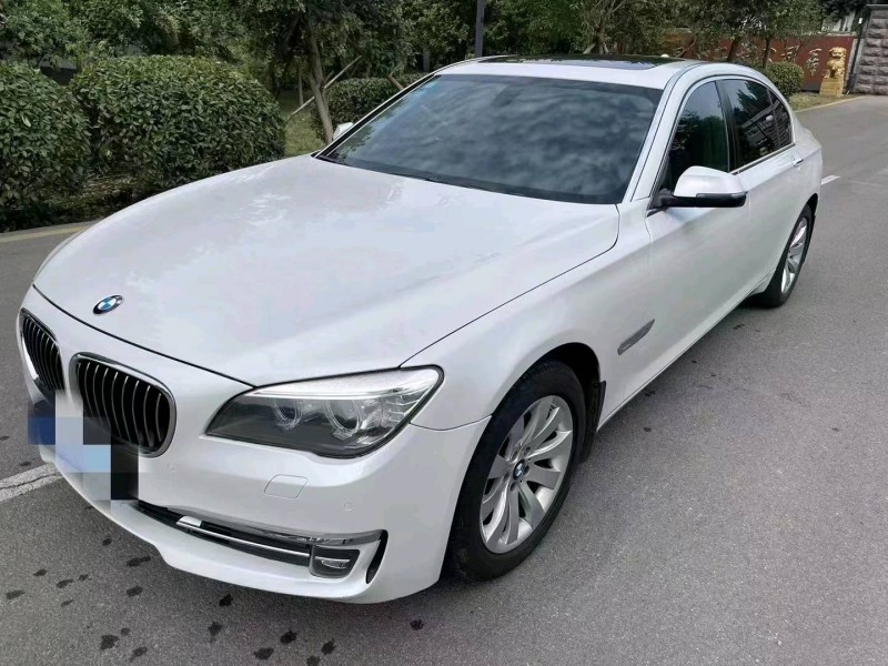 济宁15年宝马7系3