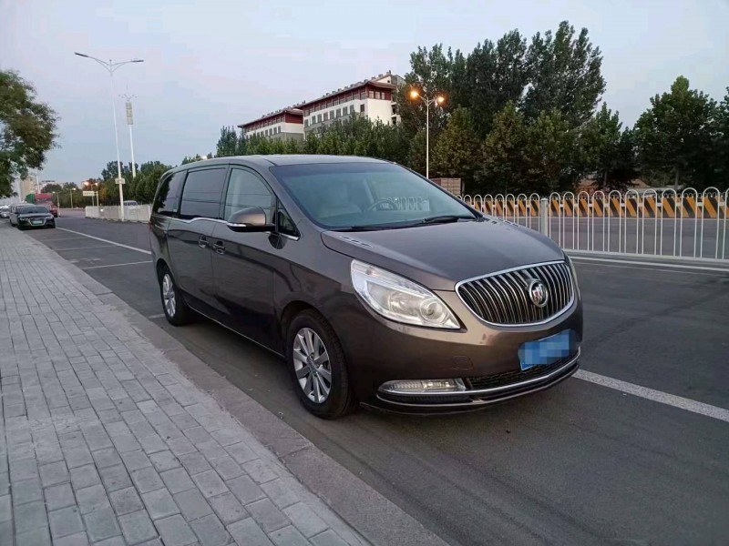 济宁14年别克GL82