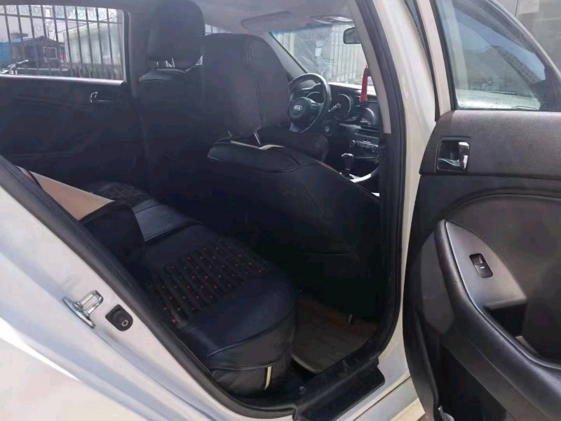 北京15年起亚K57