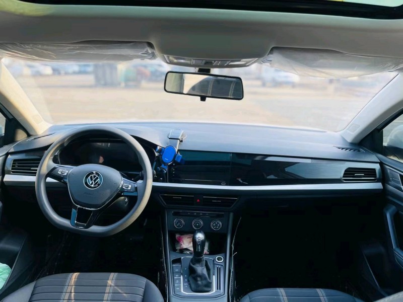 东莞22年大众朗逸4