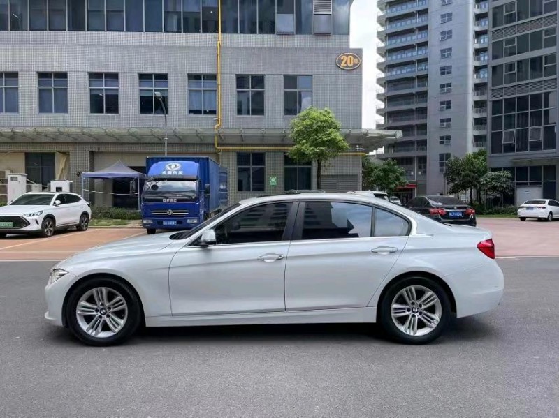 东莞17年宝马3系7