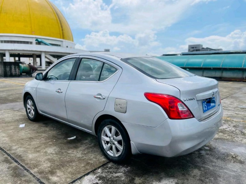 东莞12年日产阳光3