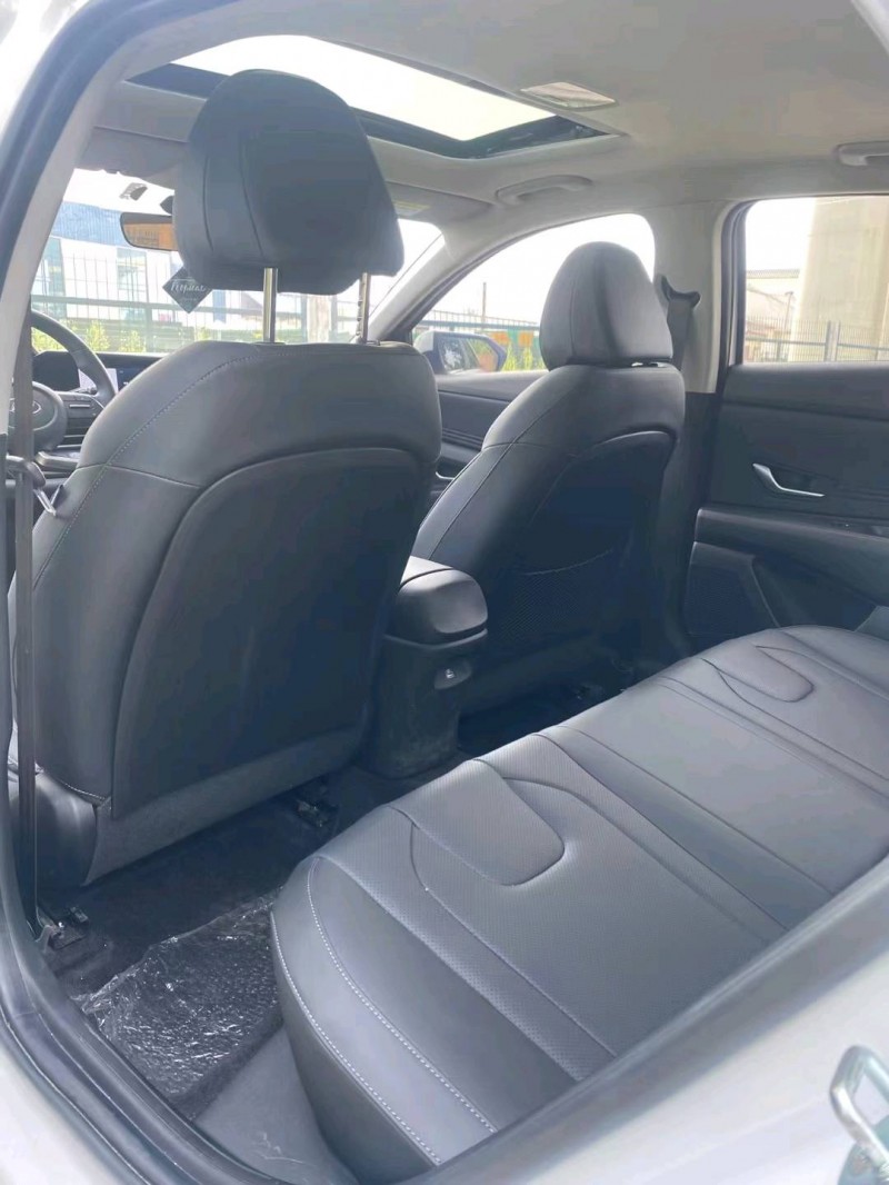 济宁22年现代伊兰特1