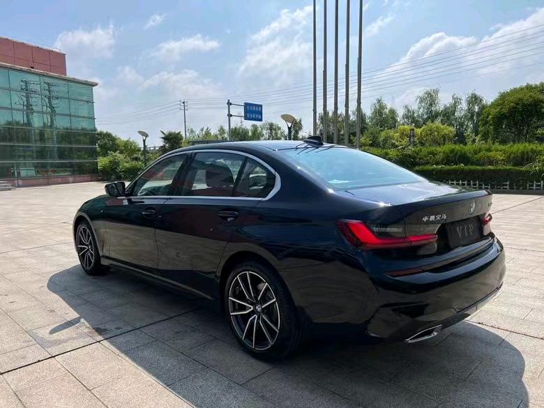 盐城22年宝马3系9