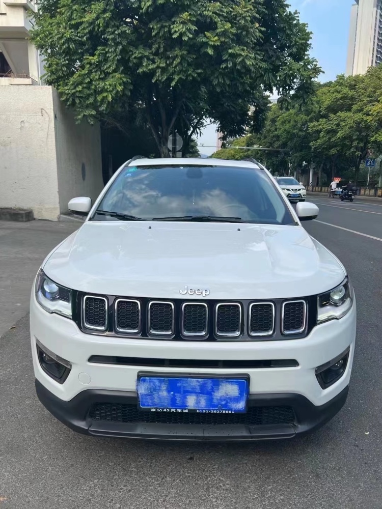 三明18年Jeep指南者1