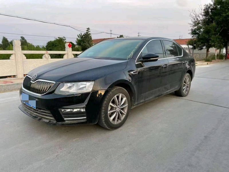 东营17年斯柯达明锐2