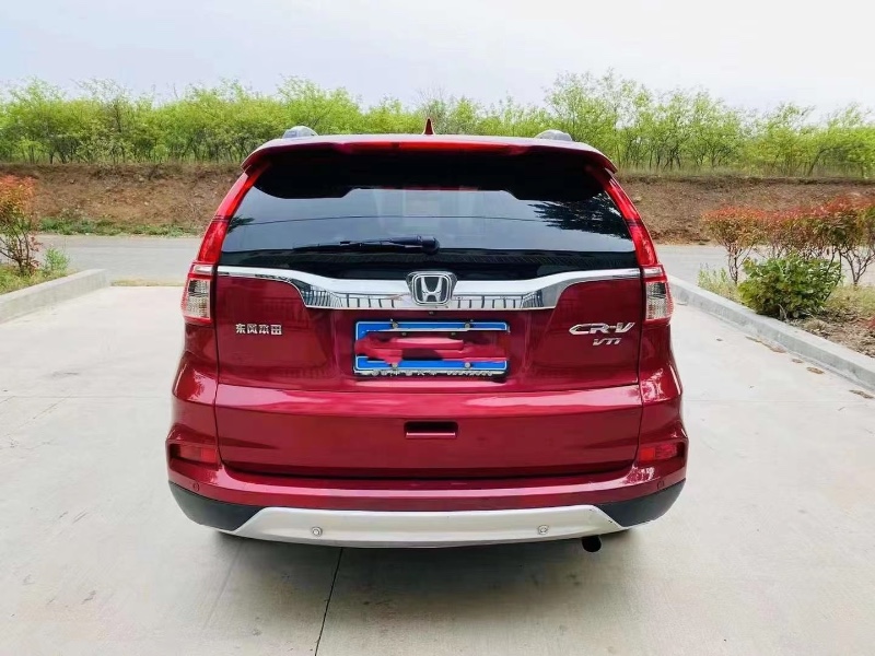 青岛15年本田CRV2