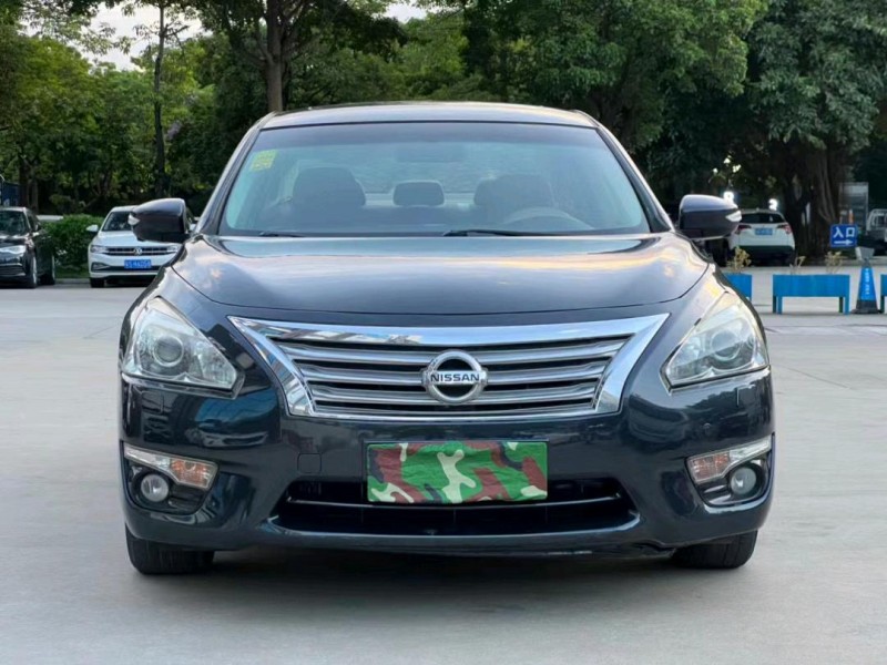 东莞13年日产天籁1