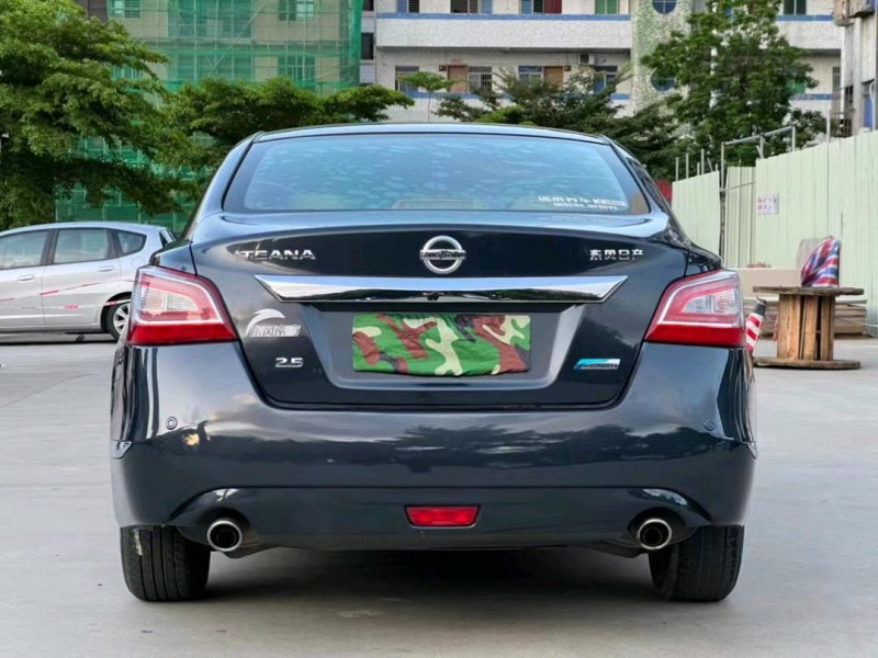 东莞13年日产天籁9