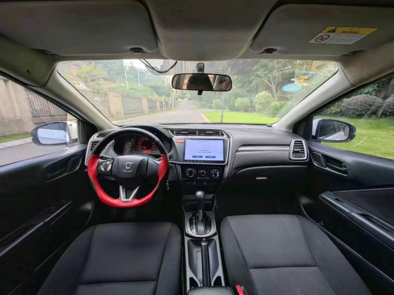 重庆16年本田竞瑞9