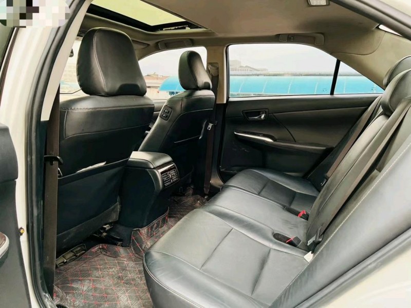 东莞16年丰田凯美瑞6