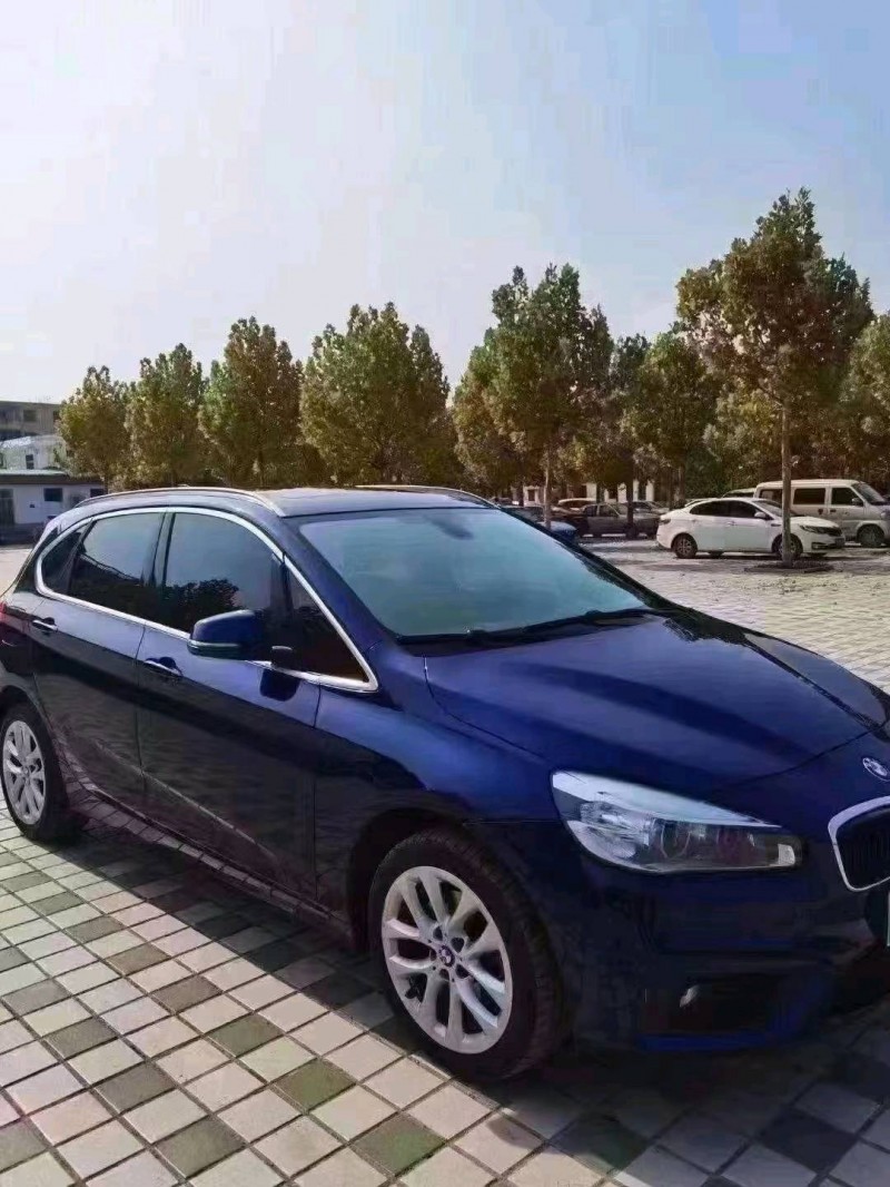 北京18年宝马2系1