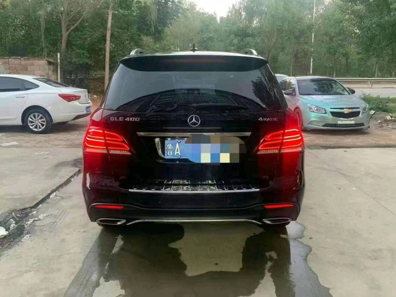 北京16年奔驰GLE5