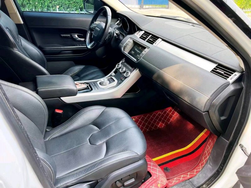 枣庄15年路虎极光1