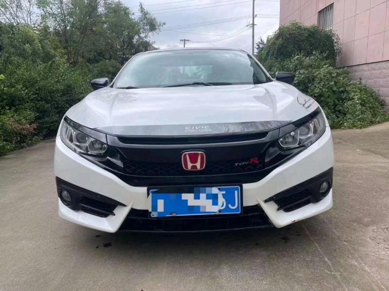 东营17年本田思域9