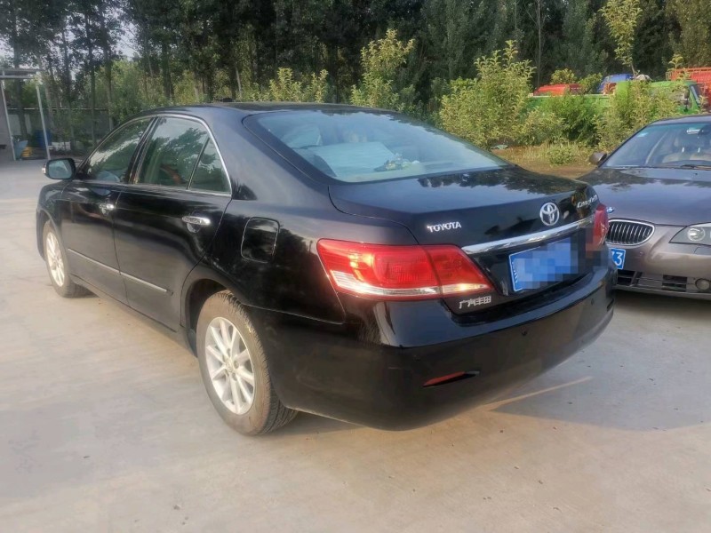 保定13年丰田凯美瑞6