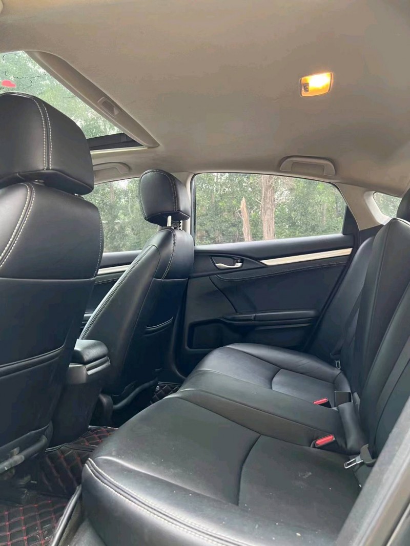 北京19年本田思域2