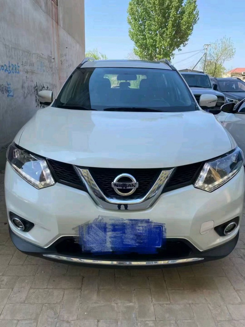 保定15年日产奇骏1