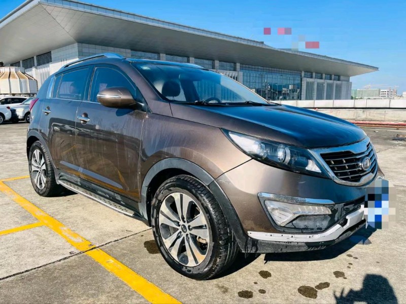 东莞14年起亚智跑3