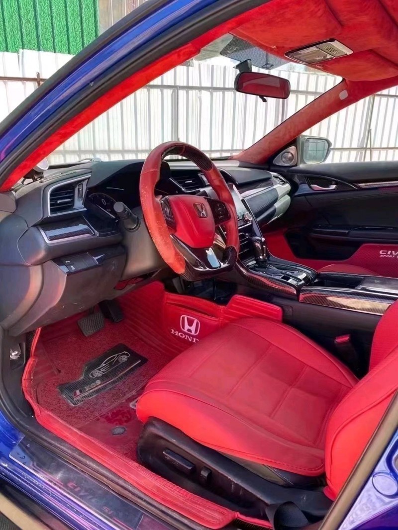 广州18年本田思域3