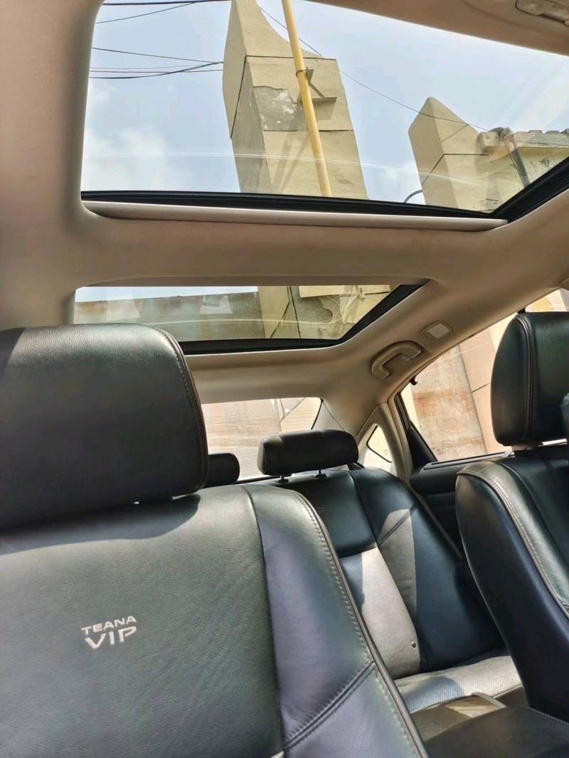 保定15年日产天籁6