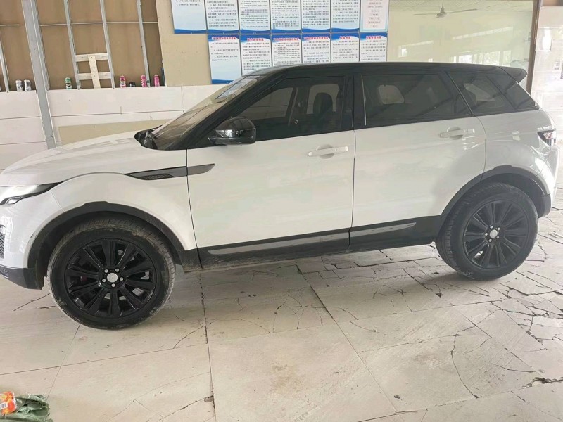 保定16年路虎极光2