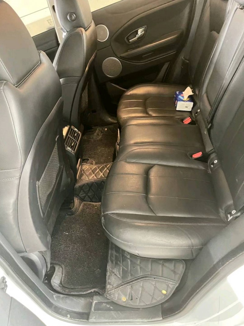 保定16年路虎极光6