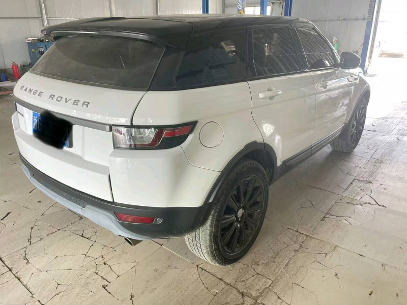 保定16年路虎极光7