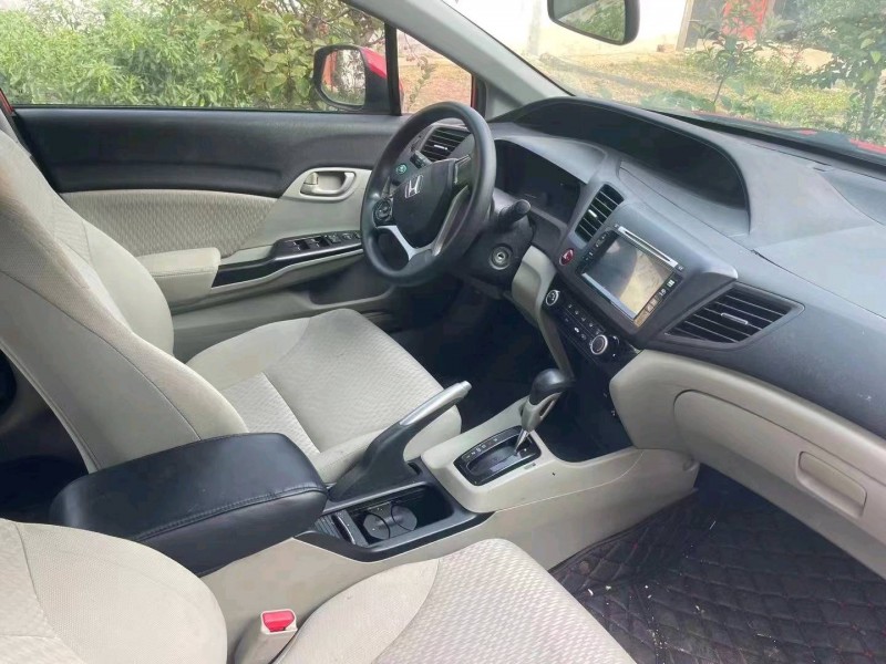 青岛15年本田思域4