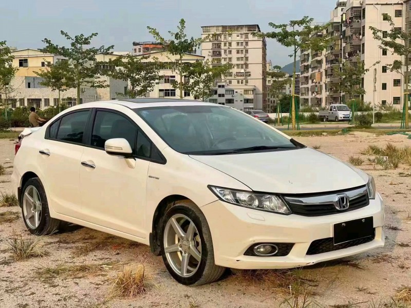 广州12年本田思域2