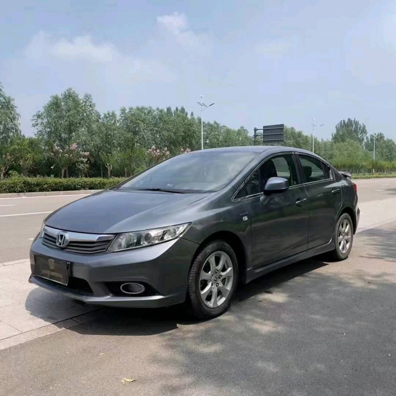 青岛12年本田思域2