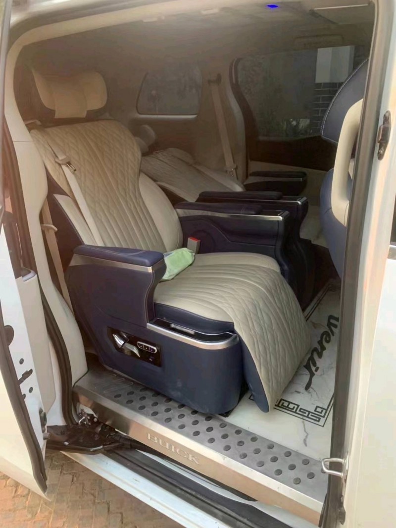 宜春22年别克GL86