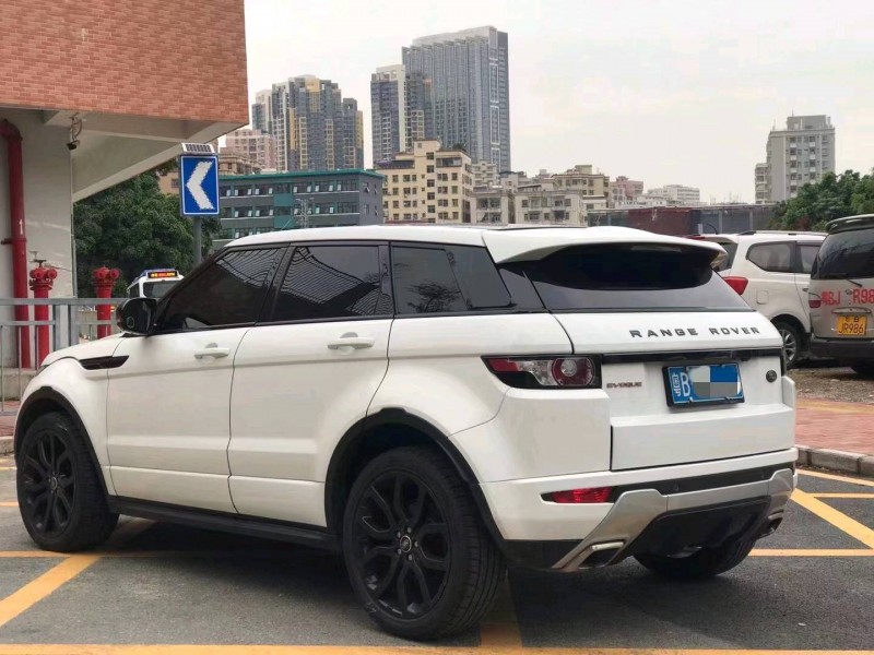 广州13年路虎极光7