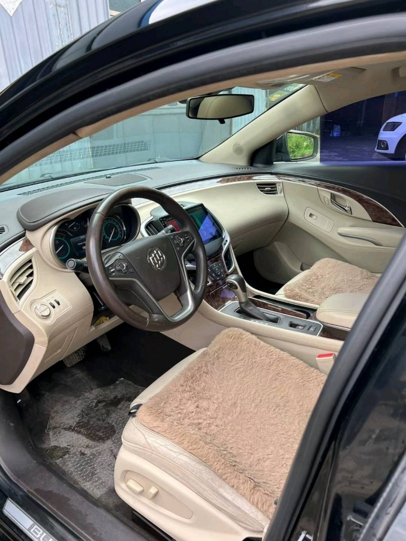 沈阳14年别克君越8