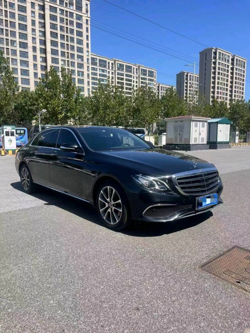 东营17年奔驰E3