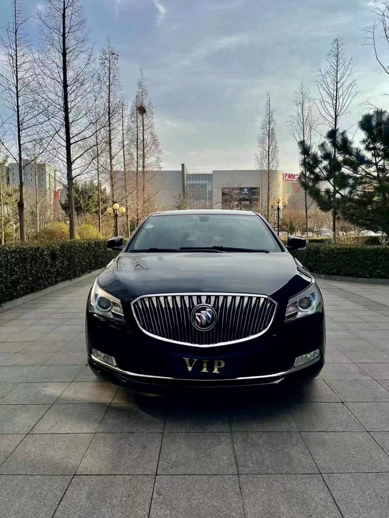 烟台15年别克君越9